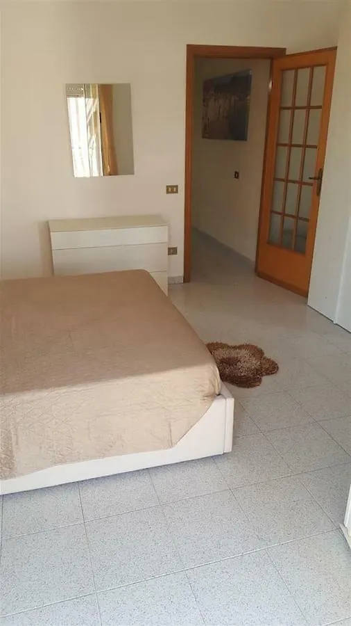 Giusy'S Place 2.0 Appartement Campofelice Di Roccella Italië